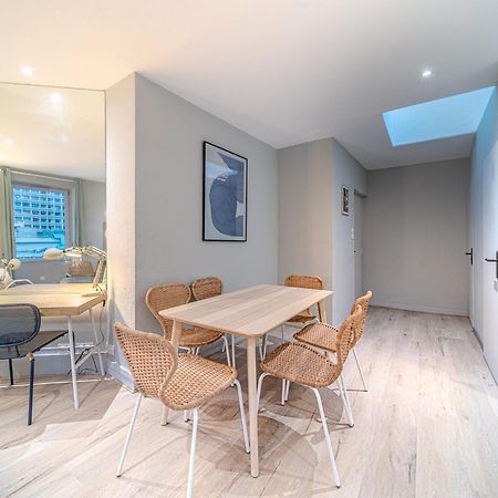 Charming 1-Bedroom Apartment Across From Halles Paul Bocuse & Part-Dieu Lione Esterno foto